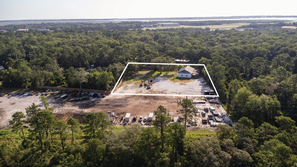 More Photos Of 5285 Big Oak Rd S, Saint Augustine Specialty For Lease