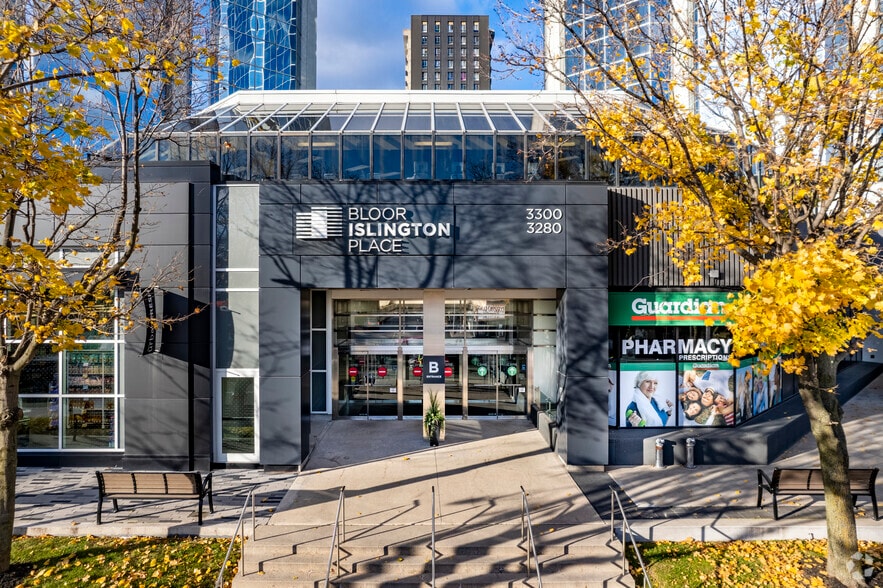 More Photos Of 3280 Bloor St W, Toronto Office For Lease