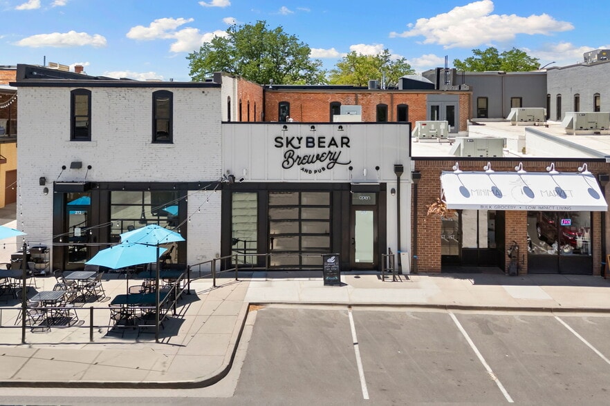 More Photos Of 428-450 Cleveland Ave, Loveland Storefront Retail Office For Lease