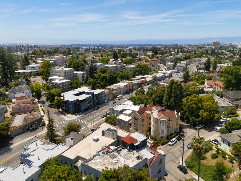 More Photos Of 1142 McKinley Ave, Oakland Apartments For Sale