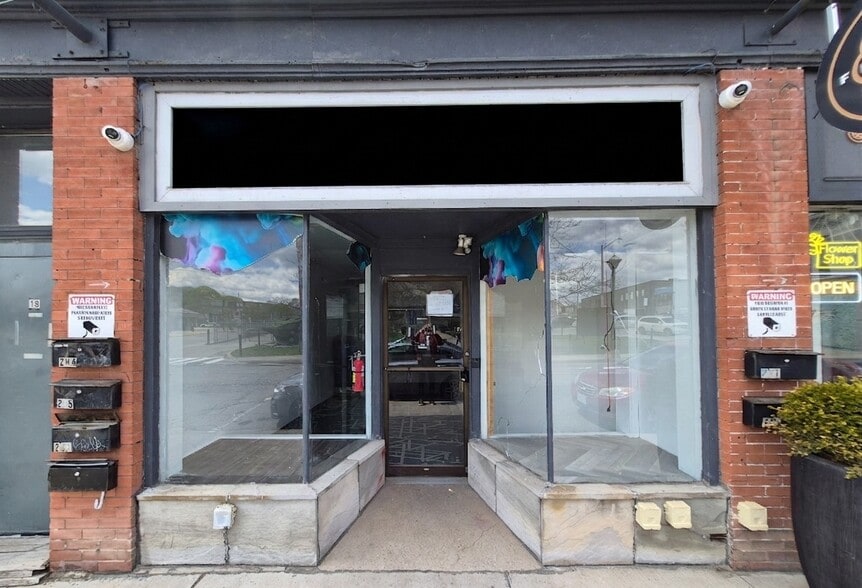 Primary Photo Of 18 Ainslie St S, Cambridge Storefront Retail Residential For Lease