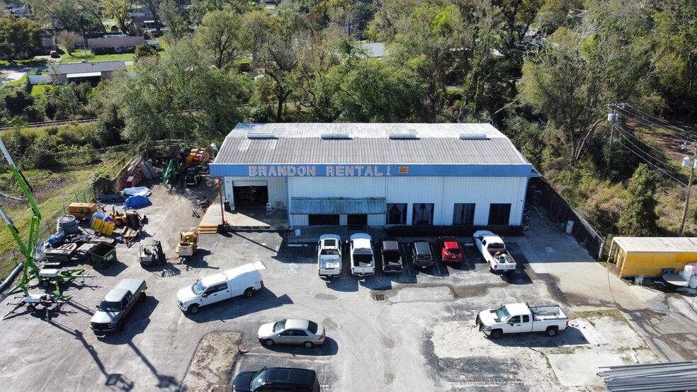 More Photos Of 430 W Dr Martin Luther King Jr Blvd, Seffner Storefront Retail Office For Sale