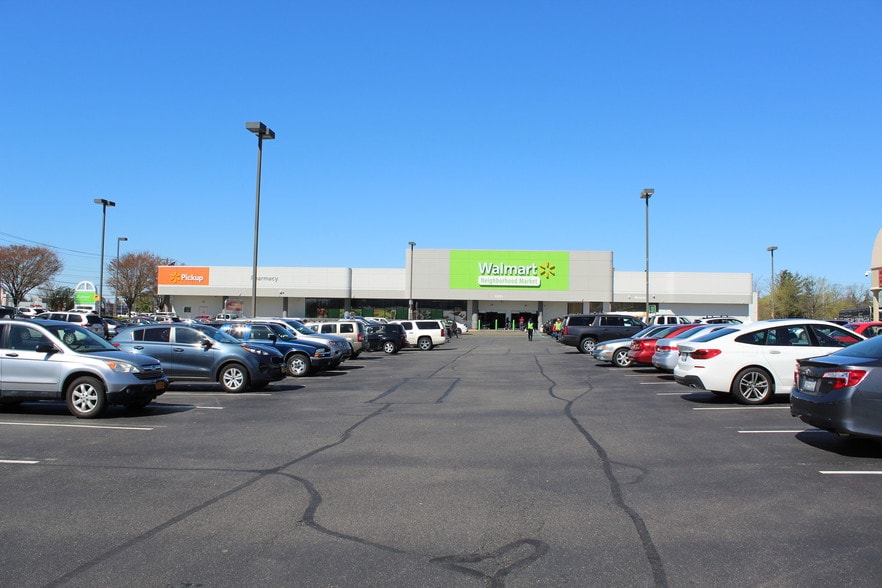 More Photos Of 3335-3337 Hempstead Tpke, Levittown Unknown For Lease