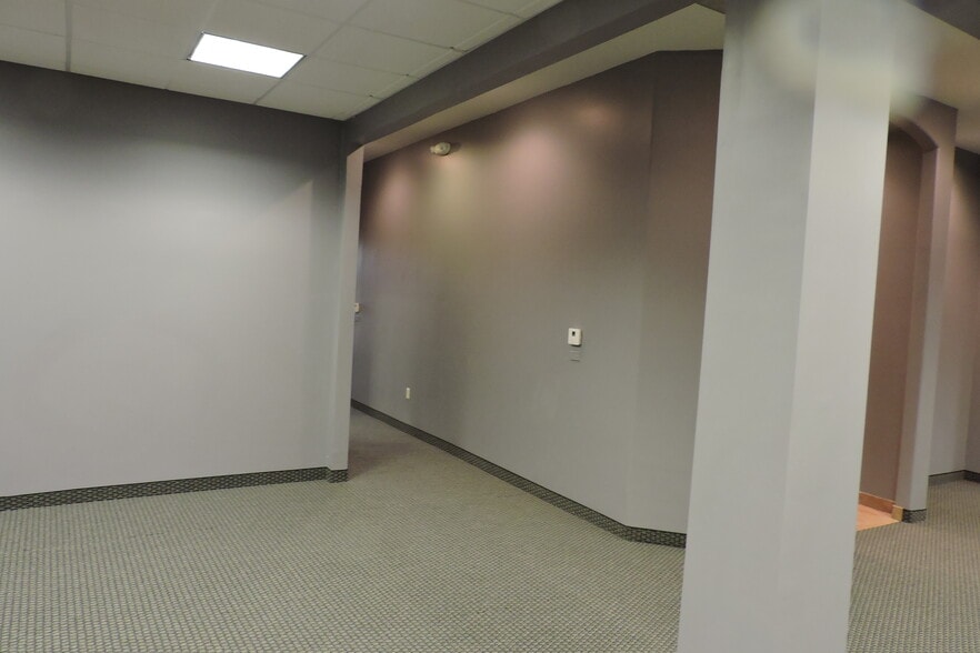 More Photos Of 2420 S Power Rd, Mesa Office For Sale