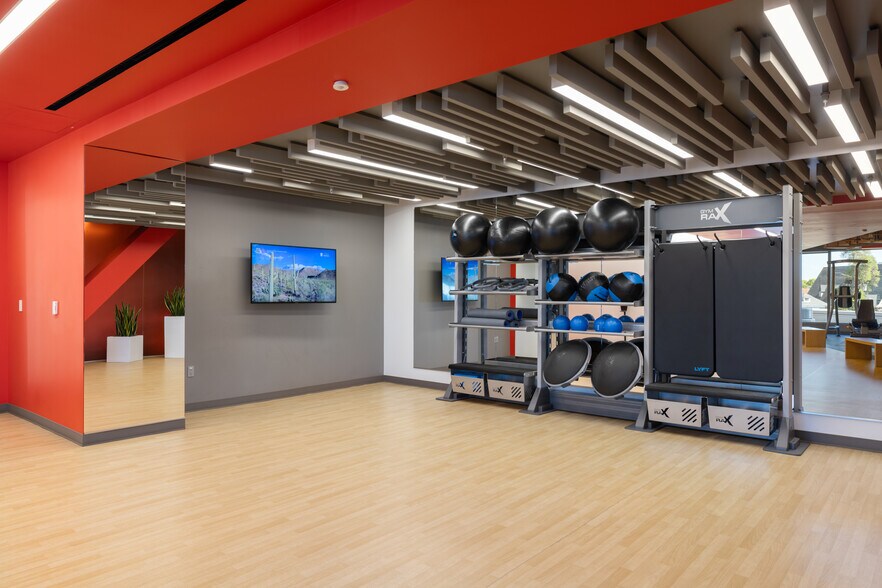 More Photos Of 601 12th St, Oakland Office For Lease