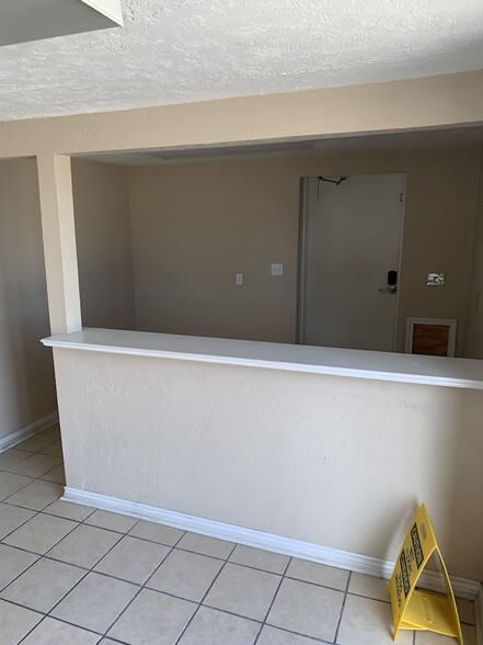 More Photos Of 12841 Highway 90, Beaumont Warehouse For Lease