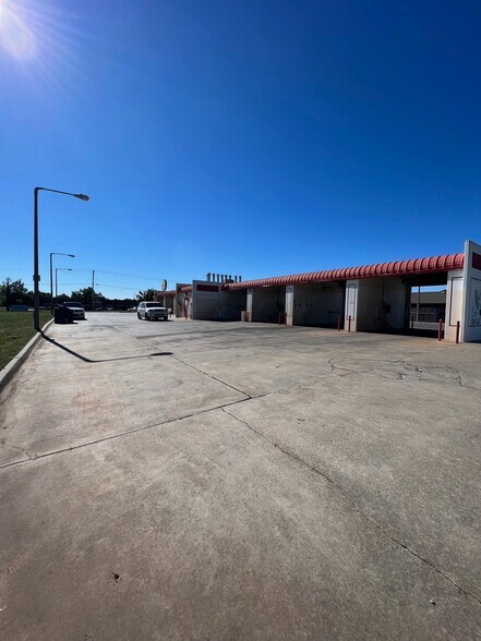 More Photos Of 1617 S Sunnylane Rd, Oklahoma City Carwash For Sale