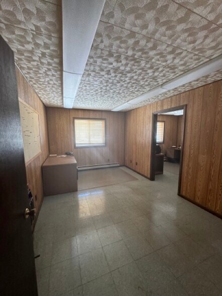 More Photos Of 628 South St, Hoosick Falls Specialty For Sale