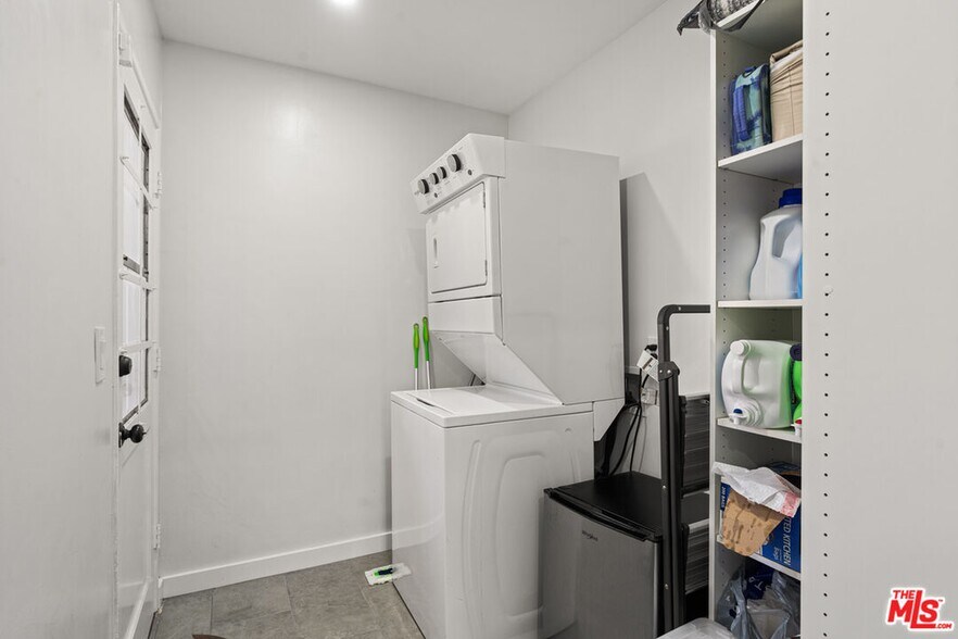 More Photos Of 5044 W Slauson Ave, Los Angeles Apartments For Sale