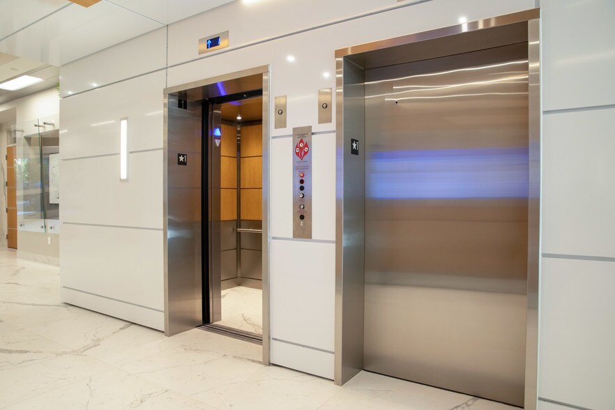 More Photos Of 1801 W Sample Rd, Deerfield Beach Medical For Lease