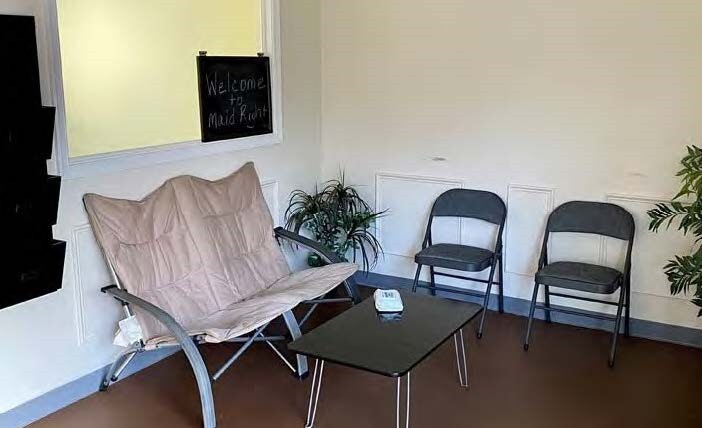 More Photos Of 2130-2134 Berkmar Dr, Charlottesville Showroom For Lease