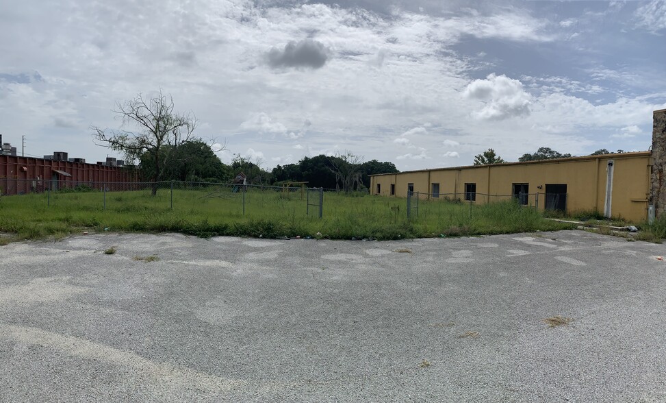 More Photos Of 2425 N Hiawassee Rd, Orlando Religious Facility For Sale