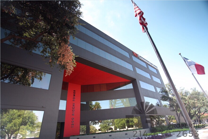 More Photos Of 1300 W Mockingbird Ln, Dallas Office For Lease