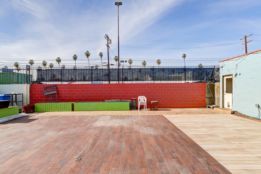 More Photos Of ,  Unknown For Sale