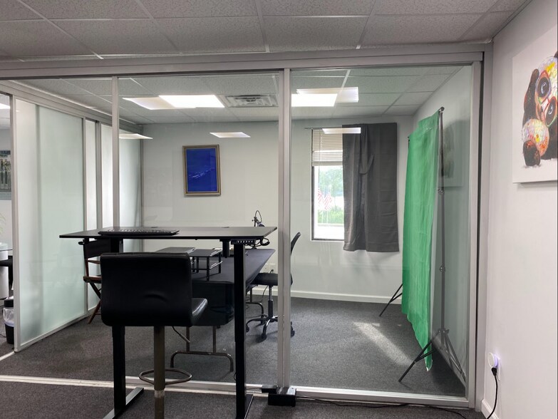 More Photos Of 2 Seminary Hill Rd, Carmel Coworking Space