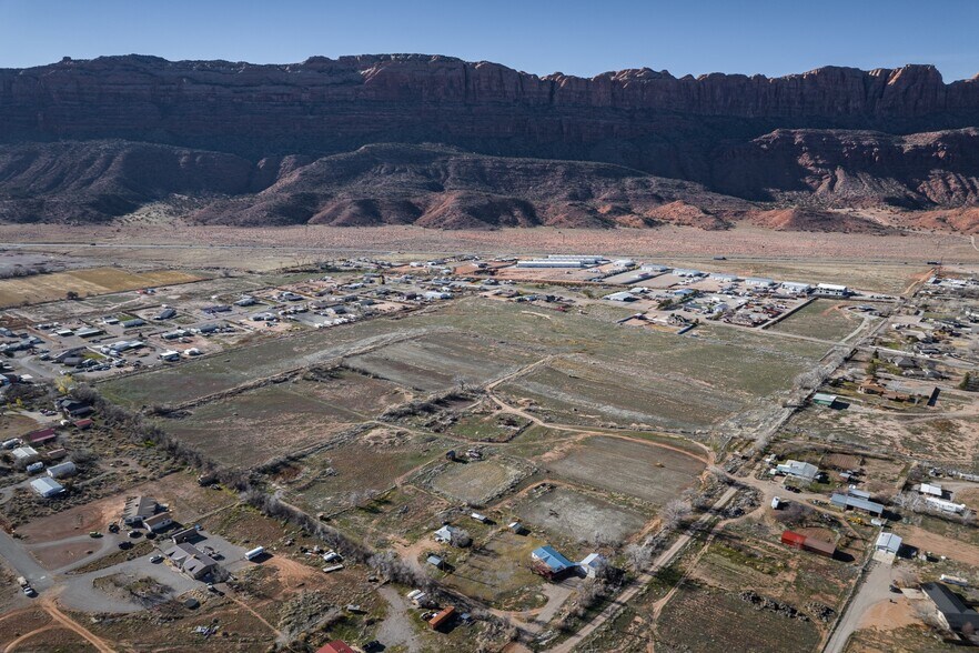 More Photos Of 35 Acres West Coronado, Moab Land For Sale