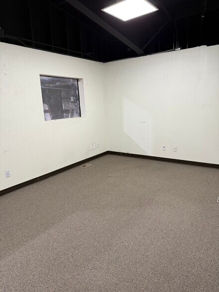 More Photos Of , Pueblo Industrial For Sale