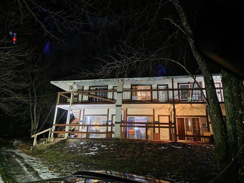 More Photos Of 38 Lehigh Rd, Gouldsboro Hotel For Sale