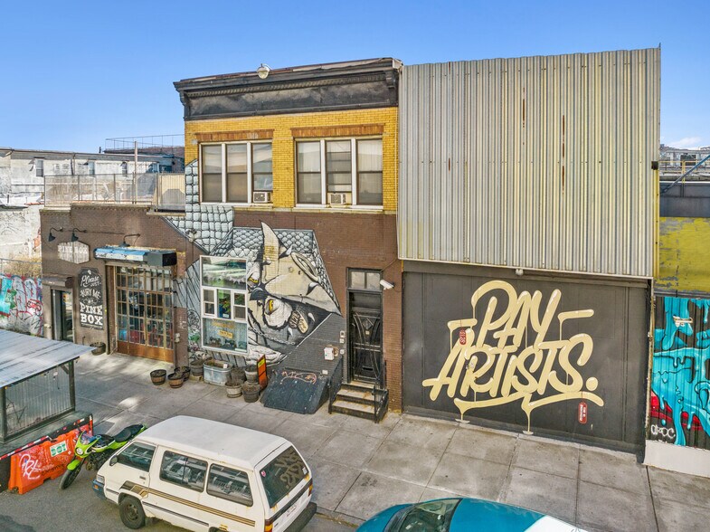 More Photos Of 10 Grattan St, Brooklyn Warehouse For Lease