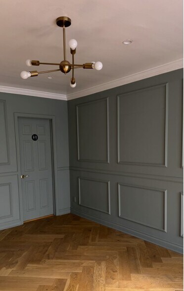 More Photos Of 7467-7475 Melrose Ave, Los Angeles Restaurant For Lease