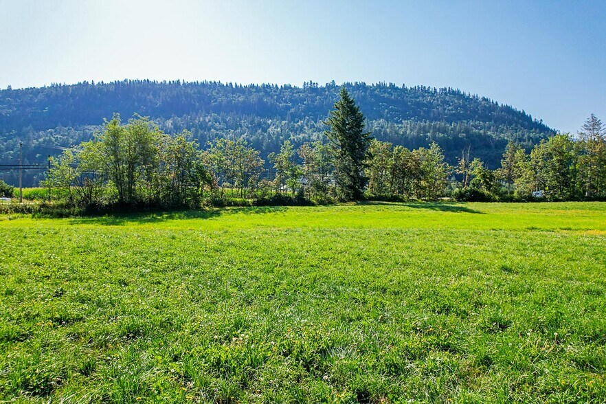 More Photos Of 3705 Hot Springs Rd, Agassiz Land For Sale