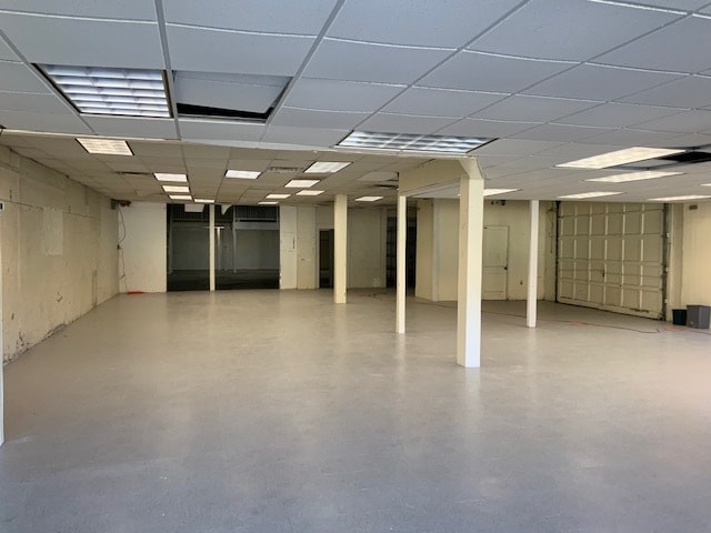 More Photos Of 110-112 W Market St, Newport Freestanding For Lease
