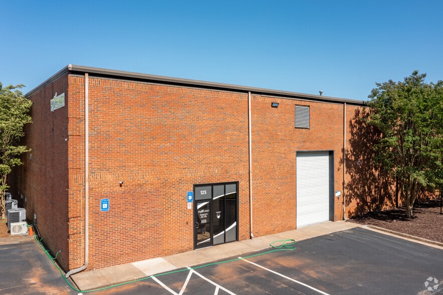 More Photos Of 125 Old Monroe Rd, Athens Warehouse For Lease