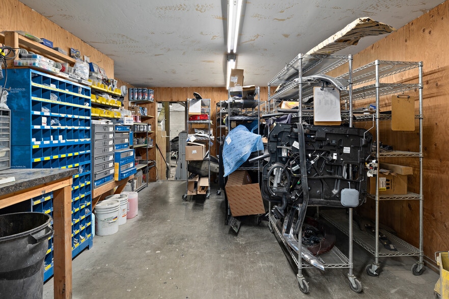 More Photos Of 303 N Wenas St, Ellensburg Service For Lease