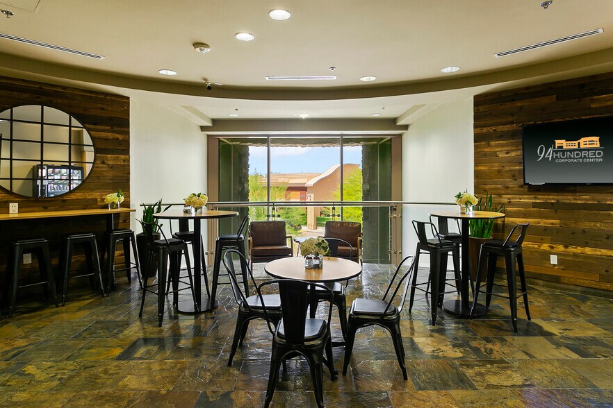 More Photos Of 9375 E Shea Blvd, Scottsdale Coworking Space