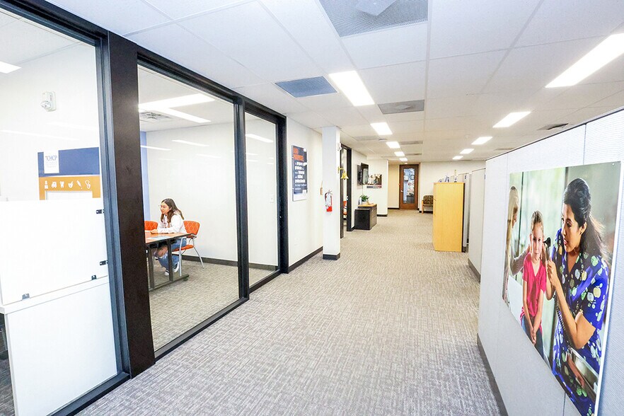 More Photos Of 4738 NW Loop 410, San Antonio Medical For Lease