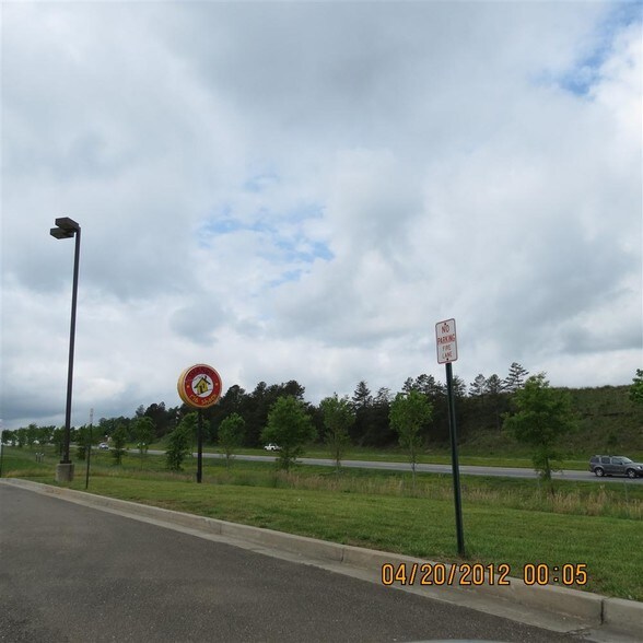 More Photos Of 289 Highland Crossing, Ellijay Fast Food For Sale