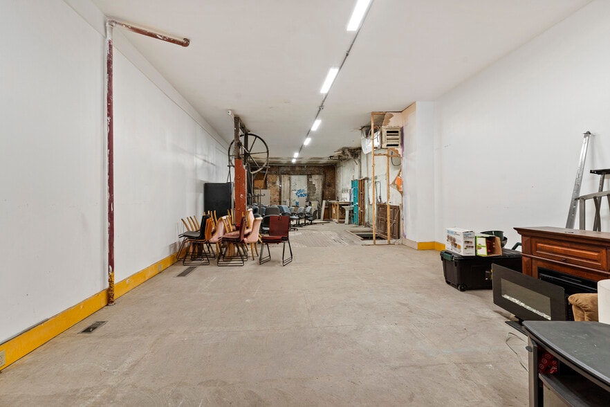 More Photos Of 2208-2212 S Washington blvd, Ogden Storefront Retail Office For Sale