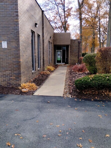 More Photos Of 4413 Hamann Ind Pky, Willoughby Manufacturing For Sale