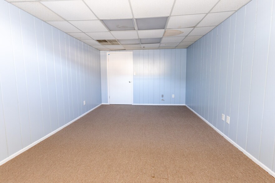 More Photos Of 1150-1190 W St Georges Ave, Linden Multifamily For Sale