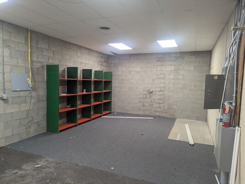 More Photos Of 2909-2939 Linden Ave, Dayton Unknown For Lease