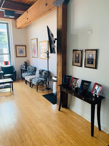 More Photos Of 409 W Huron St, Chicago Loft Creative Space For Lease