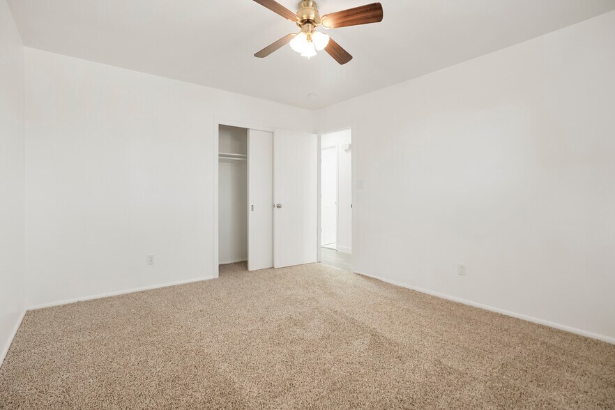 More Photos Of 5710 S Pennsylvania St, Littleton Apartments For Sale
