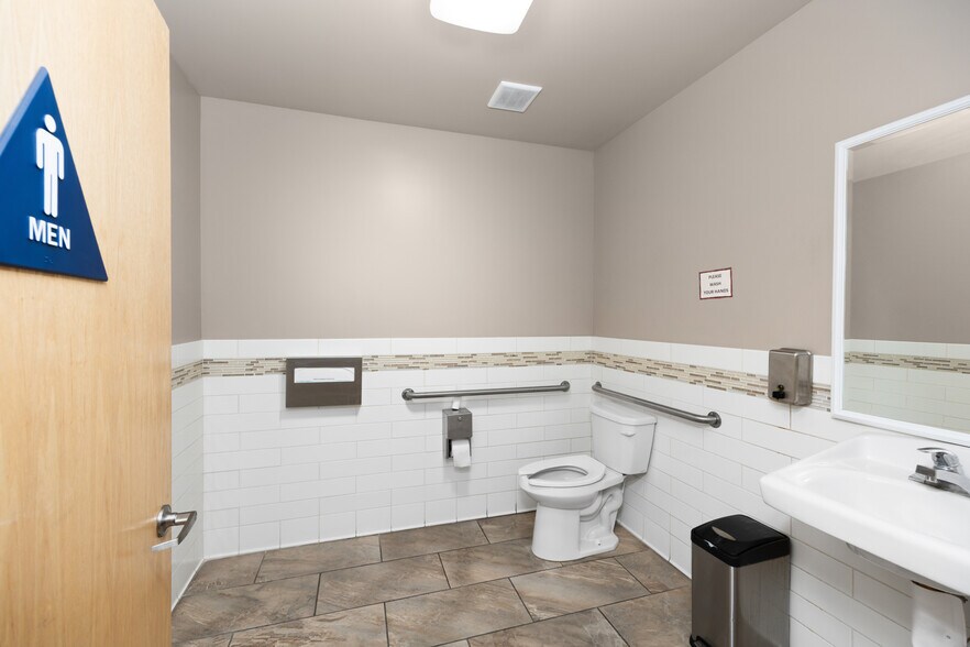 More Photos Of 2051 W 236th St, Torrance Religious Facility For Sale