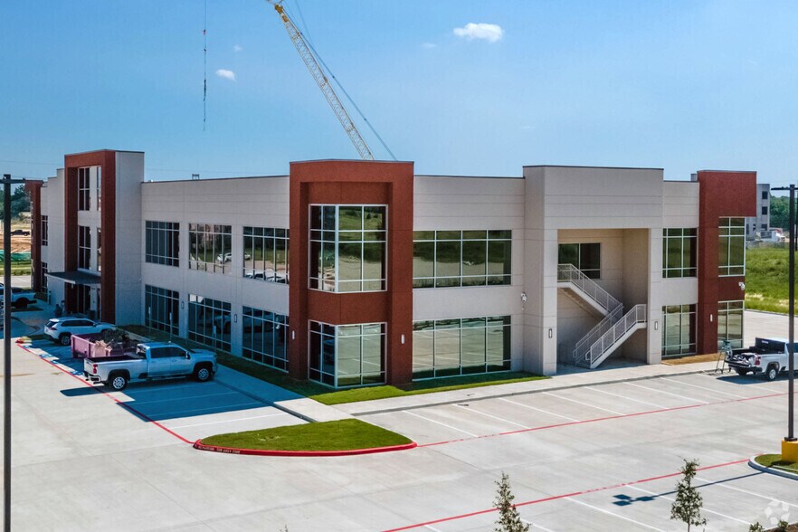More Photos Of 22939 Colonial Pky, Katy Office For Lease