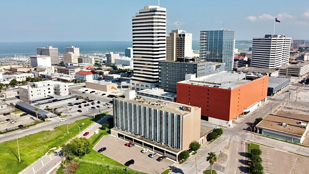 More Photos Of 710-724 Buffalo St, Corpus Christi Office For Lease