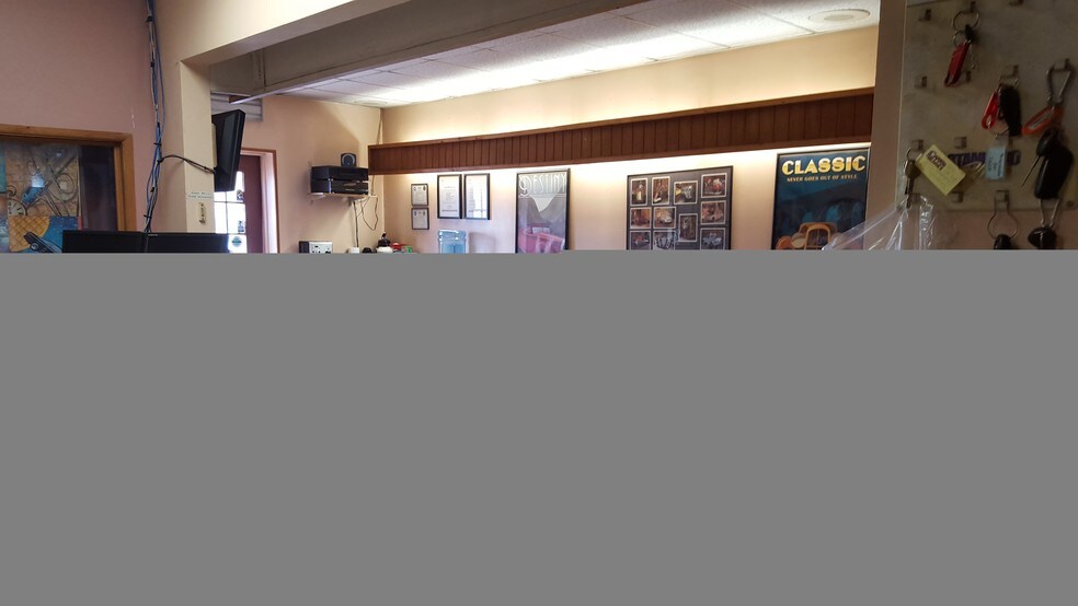 More Photos Of 152 Speigletown Rd, Troy Service Station For Sale