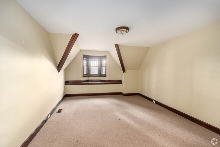 More Photos Of 401 N 2nd St, Harrisburg Loft Creative Space For Sale