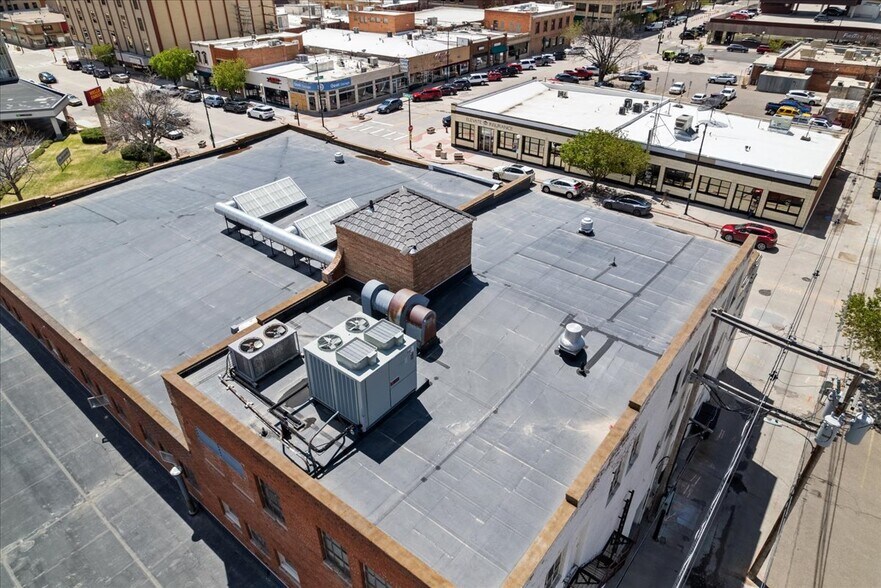 More Photos Of 1803-1807 Capitol Ave, Cheyenne Office For Sale