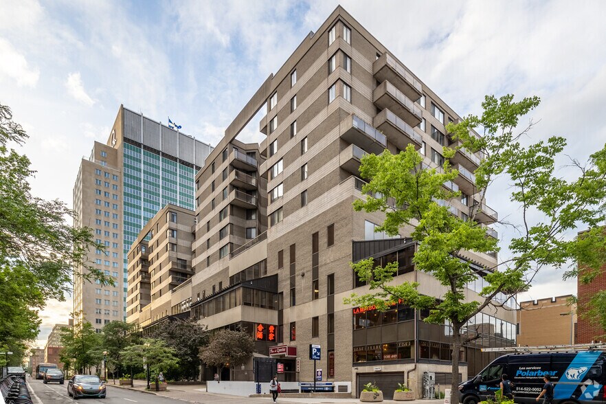More Photos Of 1111 Rue Saint-Urbain, Montréal Office For Sale