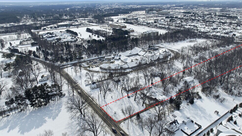 More Photos Of 6005 N Fir Rd, Granger Office For Sale
