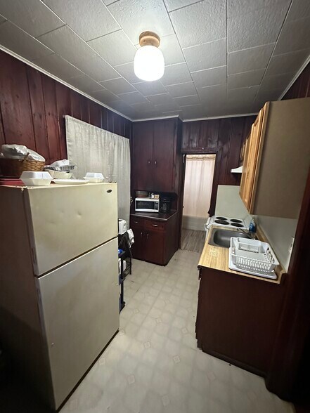 More Photos Of 2345 Cedar St, Holt Apartments For Sale