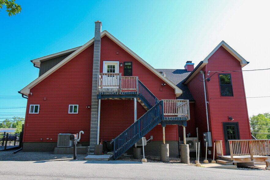 More Photos Of 368 E Main St, Middletown Restaurant For Sale