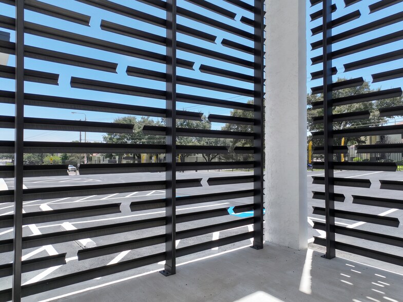 More Photos Of 7700 Torino St, San Antonio Flex For Sale