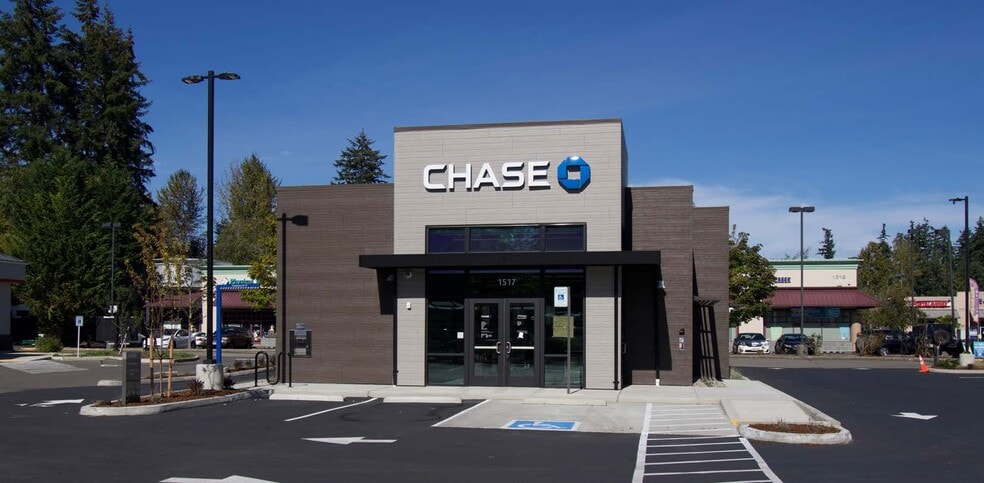 More Photos Of NWC 132nd Street SE & 16th Avenue SE, Everett Bank For Sale