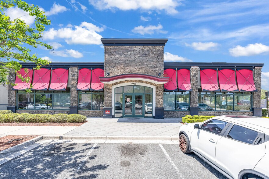 Primary Photo Of 1022 Hospitality Ln, Jacksonville Restaurant For Sale